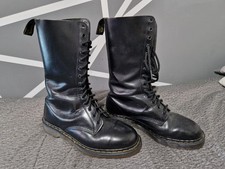 Dr Marten 14 hole MENS size 8