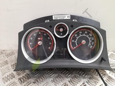 2004-2009 VAUXHALL ASTRA Speedometer/Instrument Cluster 13230601