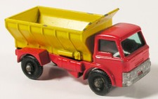 MATCHBOX 70 FORD GRIT SPREADER