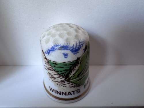 Derbyshire winnats pass - winnats,