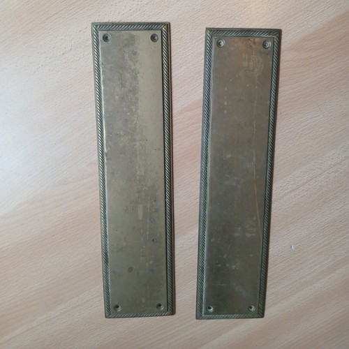 Solid brass finger - x,