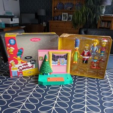 WOS PLAYMATES INTERACTIVE THE SIMPSONS FAMILY CHRISTMAS ENVIRONMENT FIGURE SET