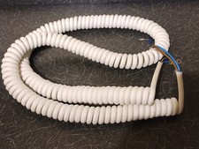 2 Core 2.5mm²  Coiled Retractable Curly Cable. LSZH. 1.5 metre stretches to 4.5m