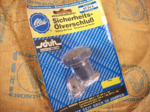 Oil tank cap lockable - ,