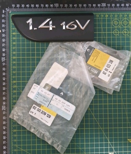 Renault 16v badge for - 16v,