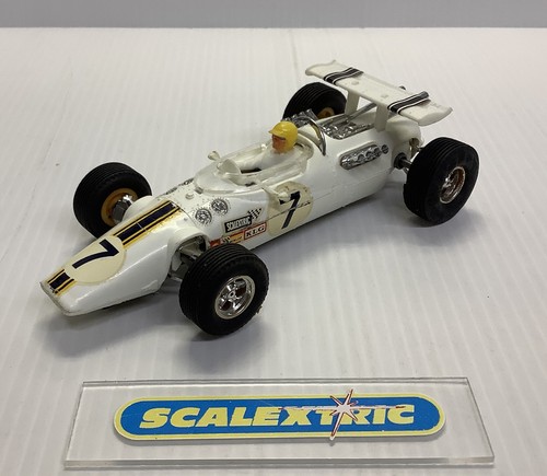 Scalextric tri ang 1960s - scalextric,