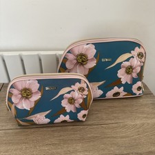 Ted Baker Vanity/Make Up /Wash