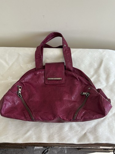 Matt nat magenta - &,