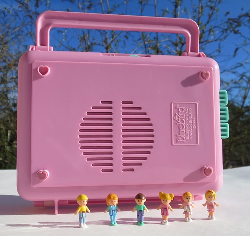 Mini polly pocket bowling - pocket,