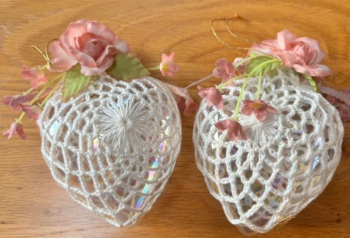 Vintage hand blown crochet - vintage,