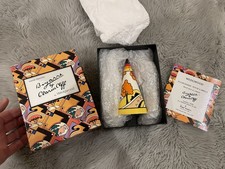 Clarice Cliff Bridge & House 1999 Wedgwood Sugar Sifter boxed limited edition 