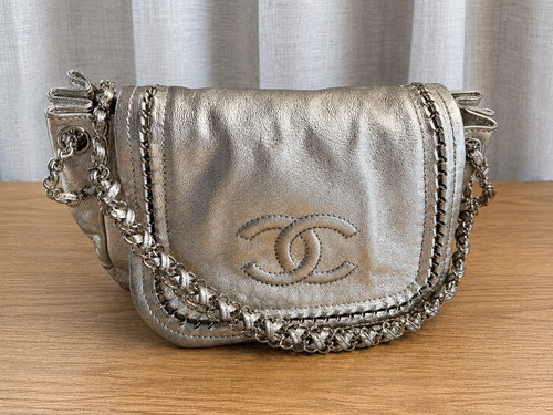 Chanel silver calfskin - chanel,