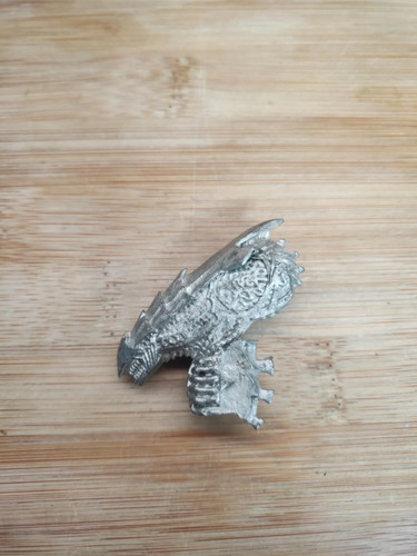 Tyranid zoanthrope head part - tyranid,