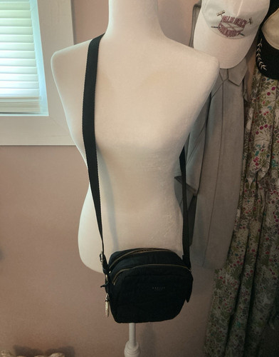 Radley london black zip - black,