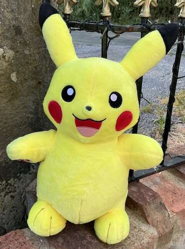 Build bear pokémon pikachu - bear,