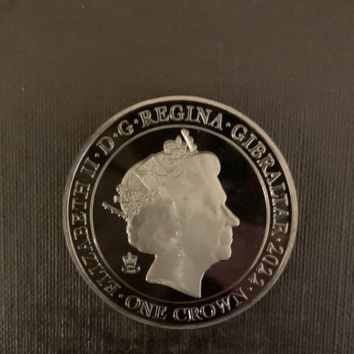 Gibraltar 2022 one crown queen - crown,