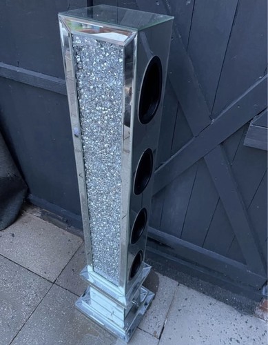 Large free standing - free, diamonte