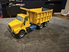SIKU 2514 Volvo N10 Sandkipper