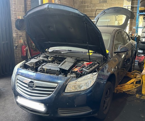 2010 vauxhall insignia 8 - 2010,