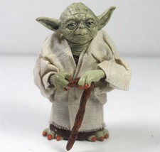 Star Wars 8 Master Yoda PVC