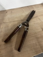 Vintage hand hedge clippers