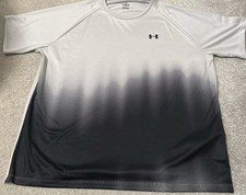 Under Armour T-shit XXL