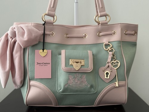 Nwt juicy couture - couture, to