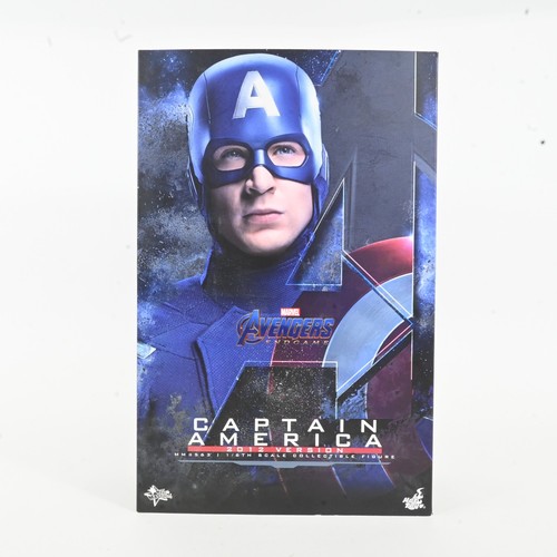 Hot toys captain - captain, america