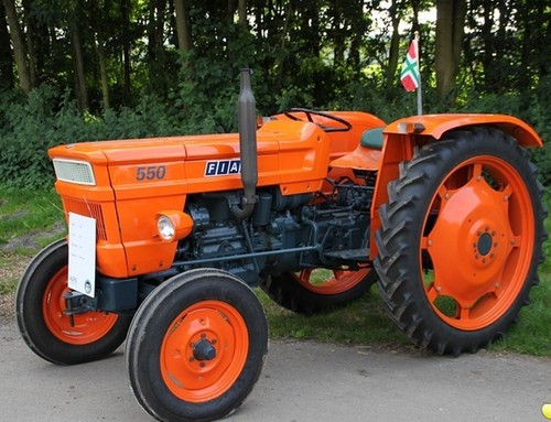 Fiat 550 tractor parts manual - fiat,