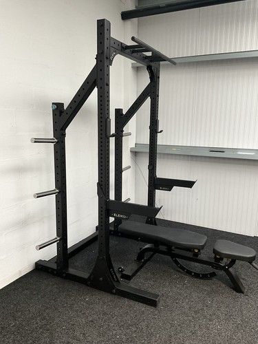 Eleiko half rack black - half,