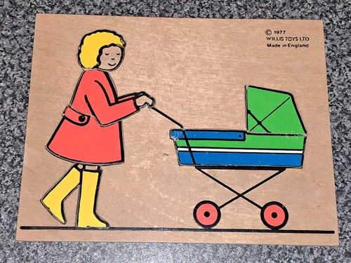1977 vintage wooden jigsaw - 1977,