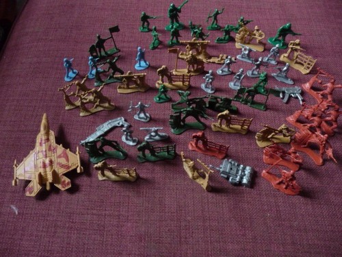 Toy soldiers assorted armies - soldiers,