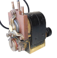 VETERAN 1907 BOSCH DR4 MAGNETO PANHARD DARRACQ VSCC VINTAGE GOOD SPARK