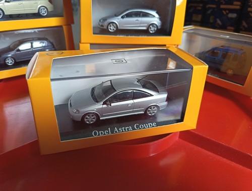 Boxed model minichamps - boxed,