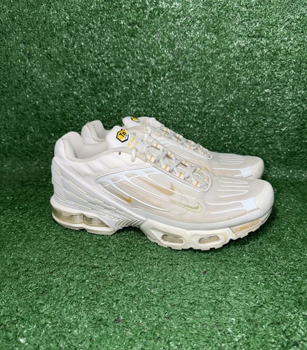 Nike air max plus - nike, iii