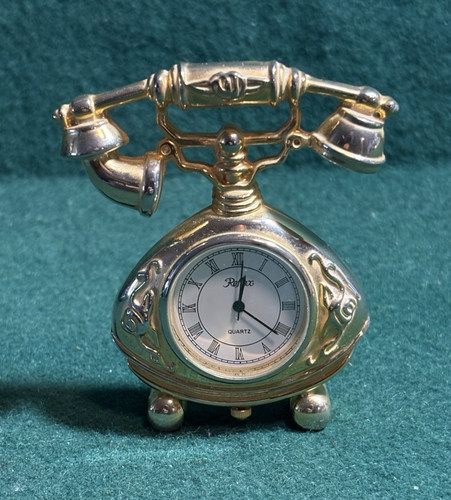 Vintage reflex gold tone old - tone,