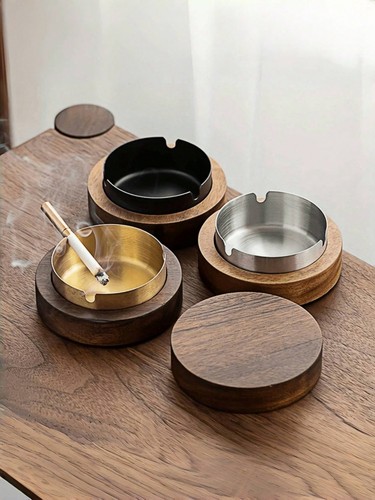 Wooden ashtray with lid - wooden,