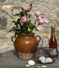 VINTAGE FRENCH WIRE CHICKEN EGG BASKET, WIREWORK HEN EGG STORAGE PANIER - 1940s