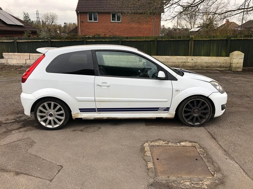Ford fiesta 150 mk6 - ford, st
