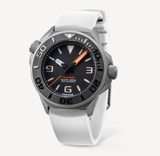 UNDONE Aquadeep Signal White