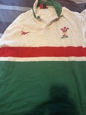 Rare Reebok WALES Rugby alternate Shirt from the 90s