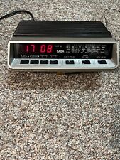 SABA COMPACT CLOCK AII VINTAGE RADIO CLOCK