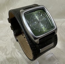 Kahuna - Square Quartz Watch w/ Date Window - Green Sunburst Dial *New Battery*