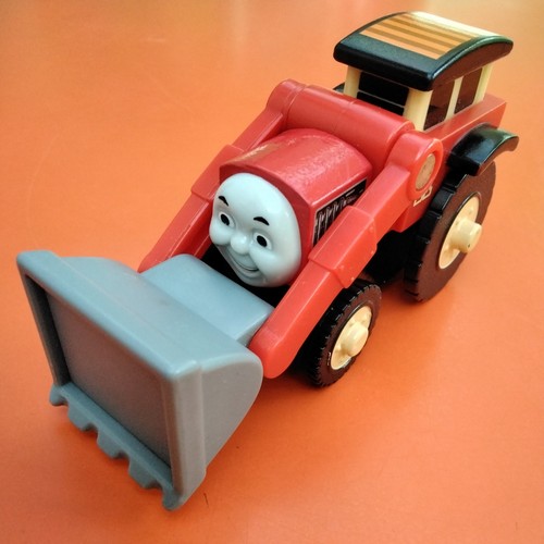 Wooden jack tractor thomas - wooden,