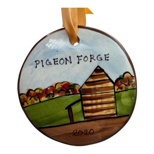 Pigeon forge 2020 - pigeon,