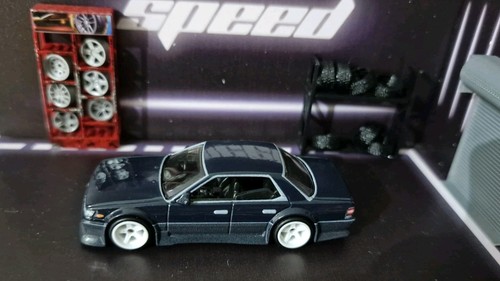Hot wheels premium nissan - hot,