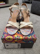 Embassy London Ella Shoes Women's