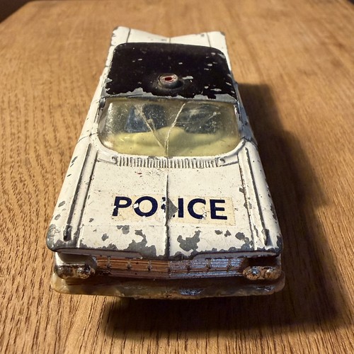 Corgi 223 chevrolet impala - 223,