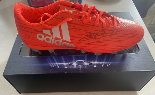 Steven gerrard signed - gerrard,