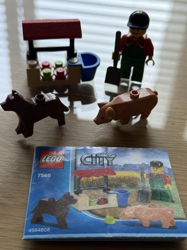 Lego 7566 city - city:, farmer